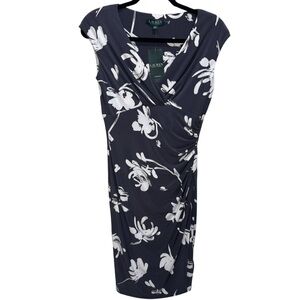 Lauren Ralph Lauren NWT Size 4 Gray White Floral Wrap Dress